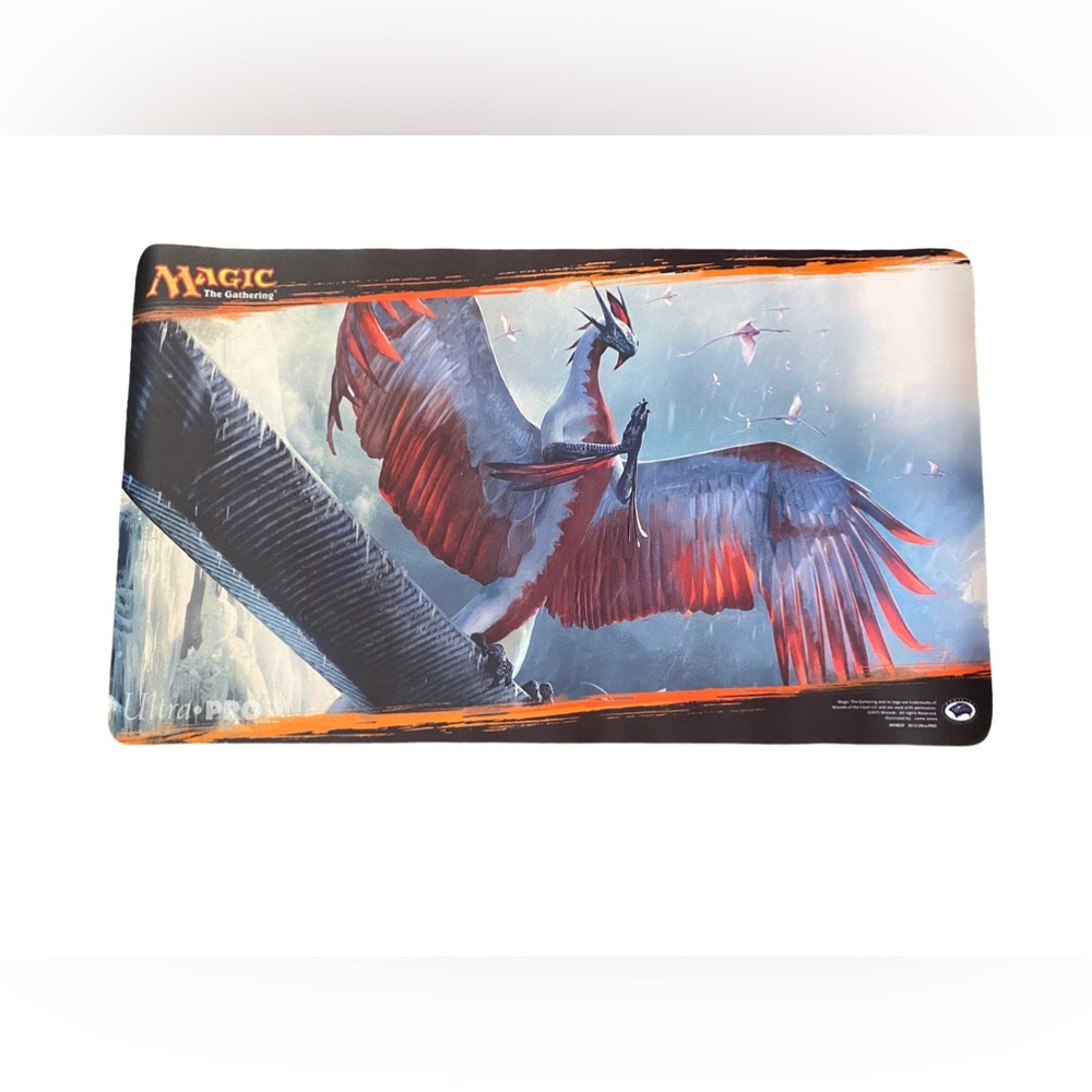 Dragons‎ of Tarkir Dragonlord Ojutai Playmat for Magic - Ultra Pro Playmats